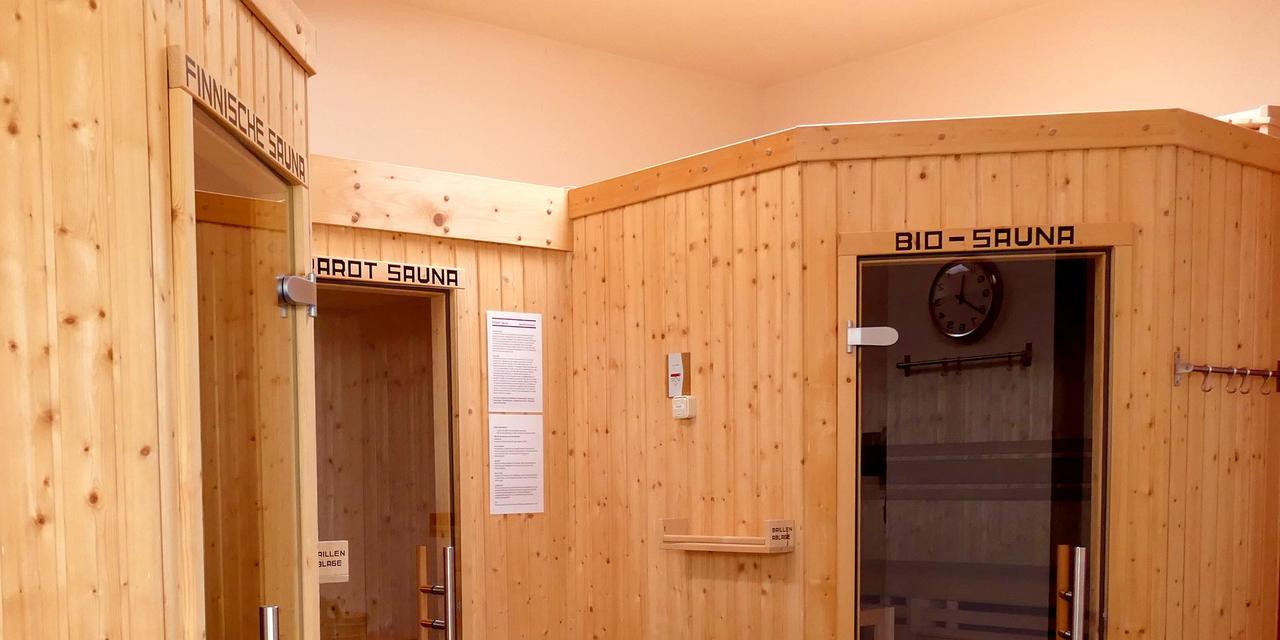 Haus Des Volkes - Das Bauhaushotel Probstzella Bagian luar foto